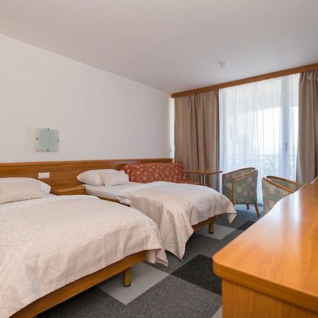 Hotel Stella Неум Экстерьер фото