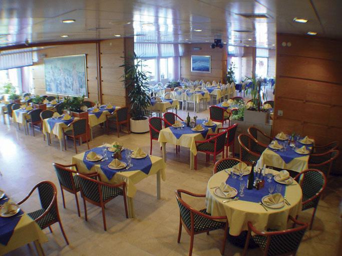 Hotel Stella Неум Экстерьер фото