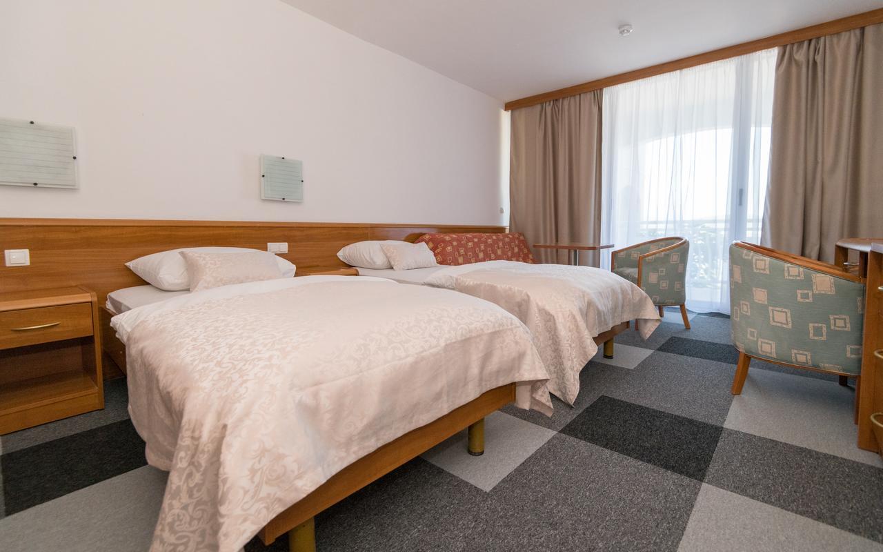 Hotel Stella Неум Экстерьер фото