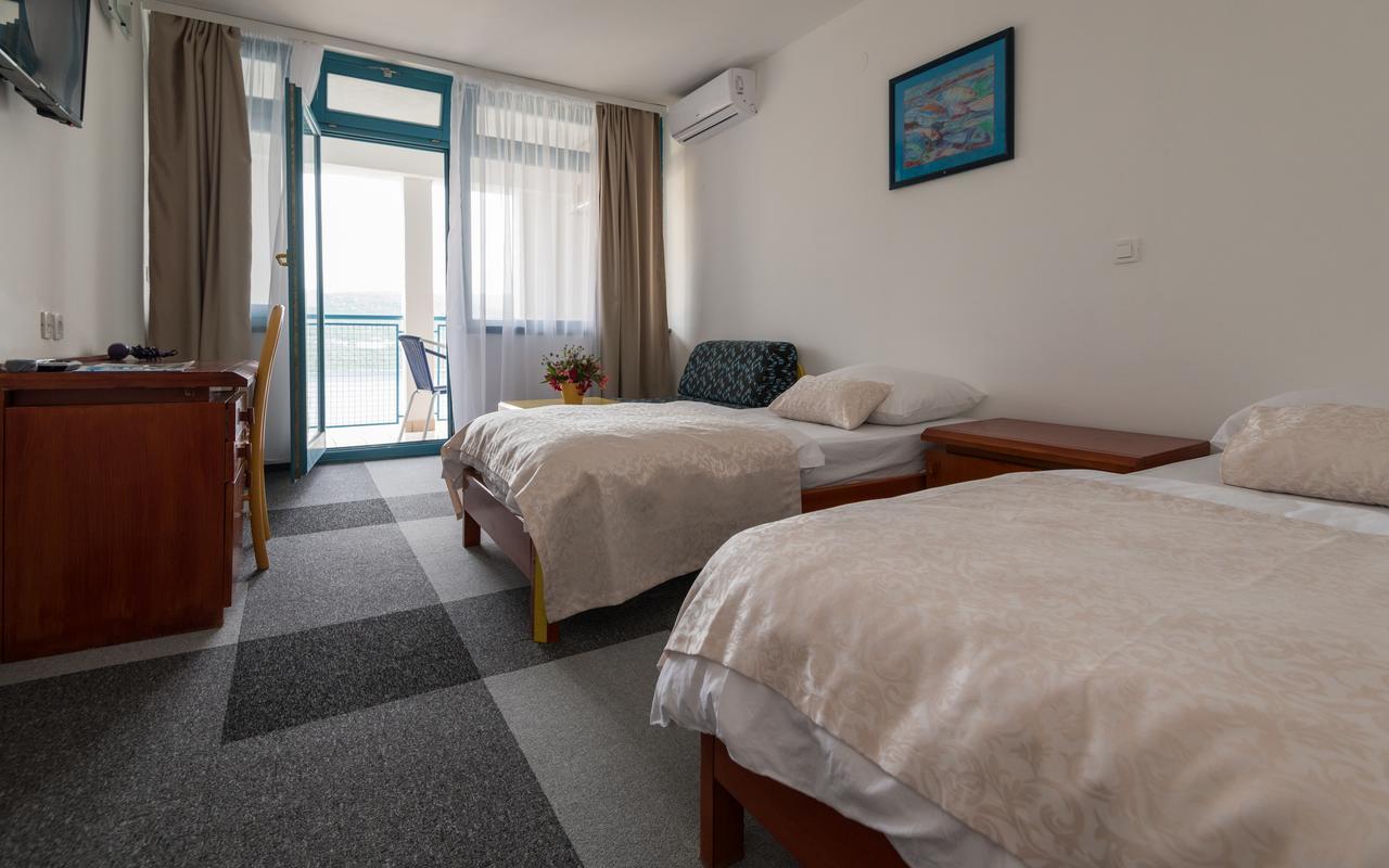 Hotel Stella Неум Экстерьер фото