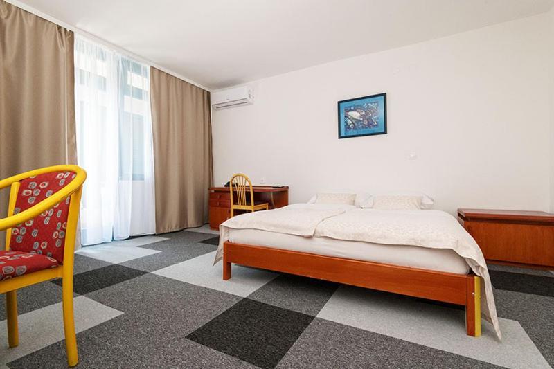 Hotel Stella Неум Экстерьер фото